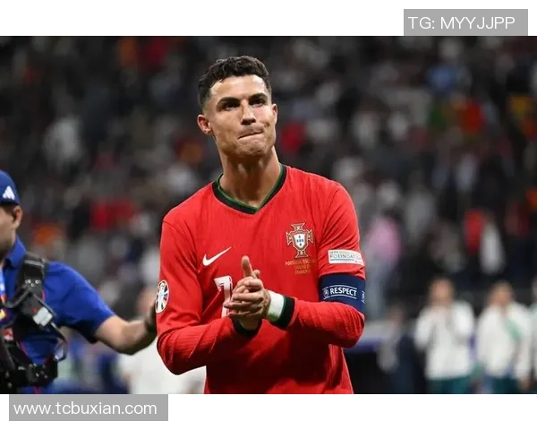 世界足坛11号位球星盘点及其代表性成就与历史地位解析 世界足坛11号位球星盘点及其代表性成就与历史地位解析