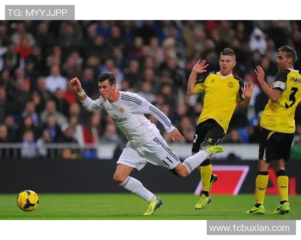 全球十大跳水式足球巨星盘点 他们的精彩瞬间让人难忘